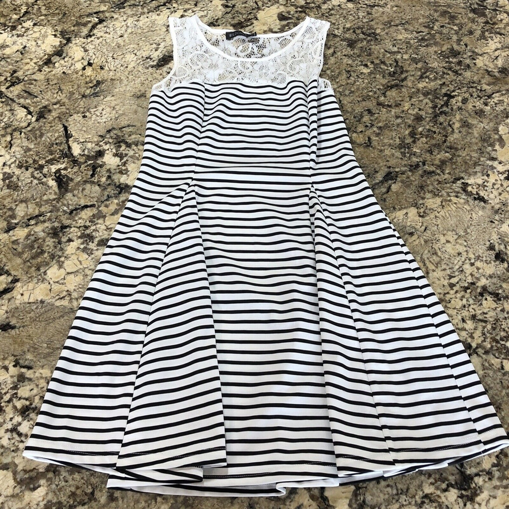 Size L Wild Child Youth Girls Dress Lace Top Flare Bottom White Black Stripes